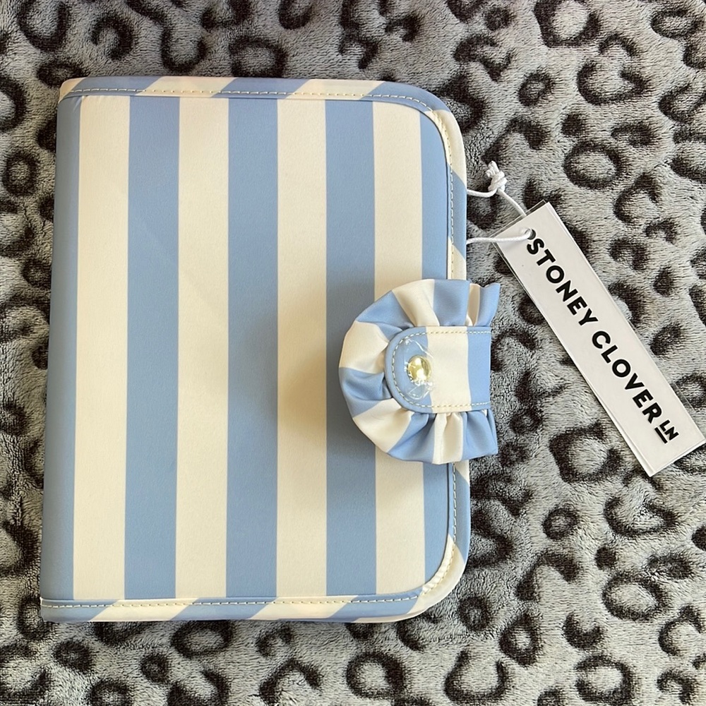 NWT Stoney Clover notebook